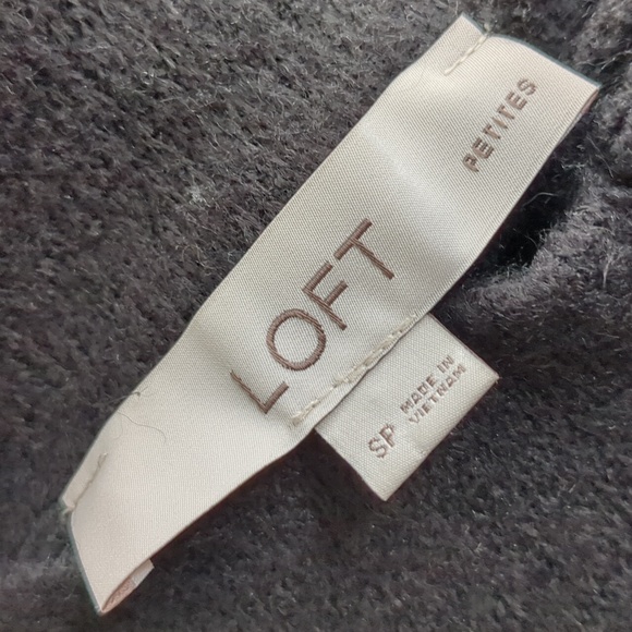 Loft Button Shoulder Tunic Length Vented Hem Sweater Black SP - Picture 5 of 11